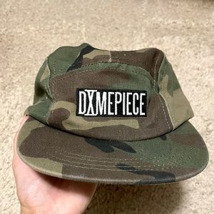 Dimepiece hat